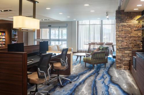 บริการและสิ่งอำนวยความสะดวก, Fairfield by Marriott Inn & Suites Chillicothe, OH in ชิลิคอธิ (OH)