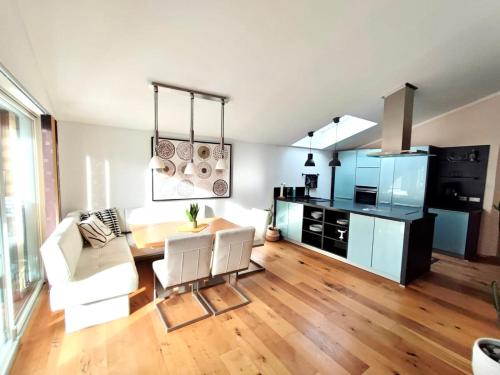Apartment Baumblick mit Whirlpool in Medraz, Österreich