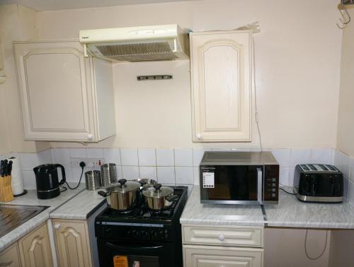 Kitchen, The Oasis - For Contractors and Individuals in Wigan
