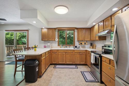 Kickapoo Creekside Escape in Danville, USA