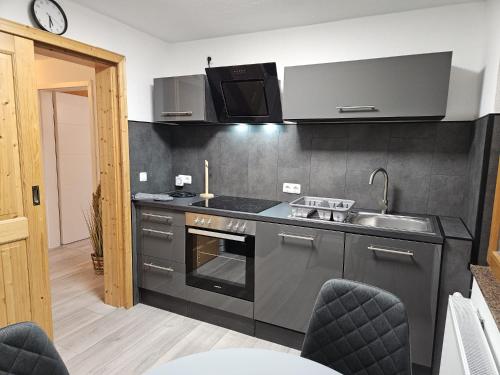 Létesítmények, Fewo am See, Ferienhaus, 7 Schlafzimmer, Waschmaschine, Businesswohnung in Salzgitter
