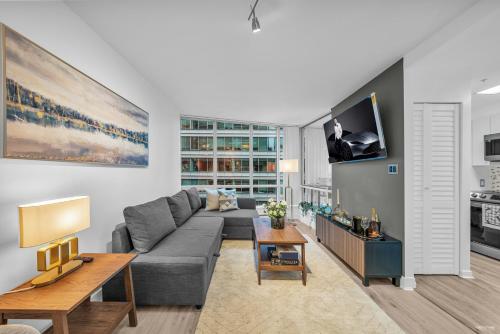 FIFA Stay 1-BR Condo Near BC Place with Free Parking and AC, Vancouver (photo 4)