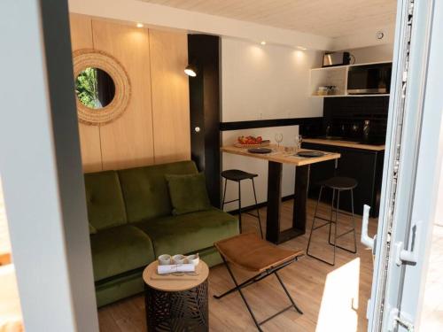 Le repère nature SPA - Lodges de Bonfruit (Le repere nature SPA - Lodges de Bonfruit) in Шоме-ан-Брі