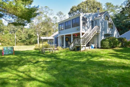 Lake House in Centerville with Private Water Access in Barnstable, USA