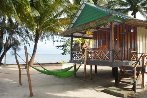 Palm Beach Bungalow Resort