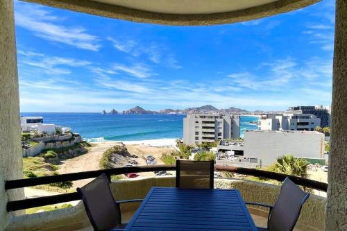 Oceanfront Condo in Cabo San Lucas, Mexico