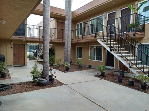Charming 1Bedroom Vacation Condo in Oceanside, USA
