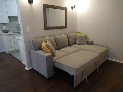 Charming 1Bedroom Vacation Condo in Oceanside, USA