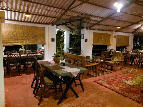 Grand Narmada Homestay Resort-Bandhavgarh