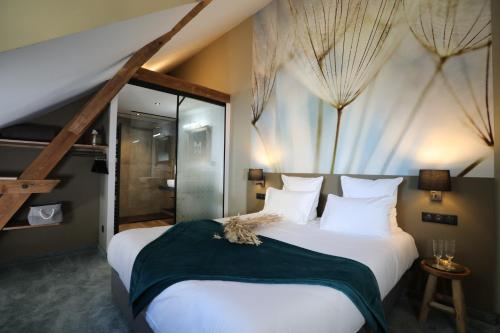 NEW Double Room - Les Ecluses with Spa Access