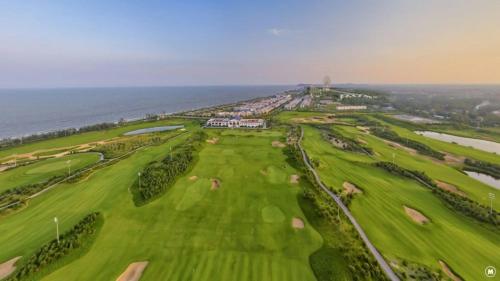 Beach, Villa FLC Sam Son - Canh Be Boi Vo Cuc in Thanh Hoá / Sầm Sơn Beach