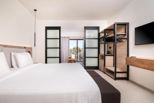 D'Andrea Mare Beach Hotel - image 2