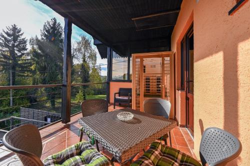 Sauna, Juras Country House, bazen, sauna ,hot tube,vrt in Jesenovec
