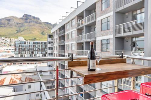 Mountain View Apartment at Woodstock Quarter