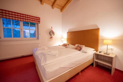 All Seasons Lodge by All in One Apartments