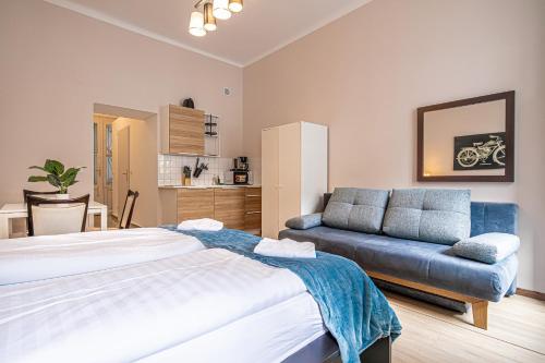 Simple 1BR Studio Escape, Your Relaxing Getaway, Vienna (photo 3)
