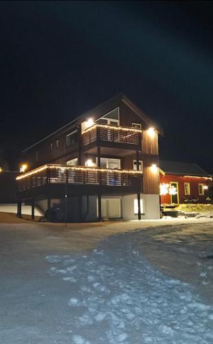 Strand Apartments 5