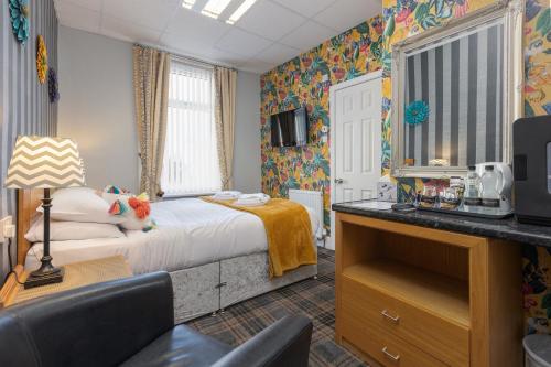 Adelaide Lodge - Town Centre - Opposite Winter Gardens – Blackpool