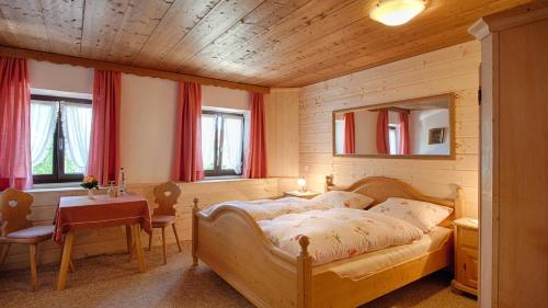 Hotel Seidl 3.0km von Epolding entfernt
