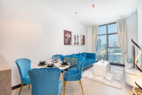 Azure accents apartment with Burj Khalifa view, Dubái (foto 6)
