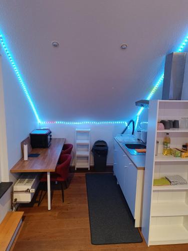 IN VILLA 60 qm APARTMENT max 4 per, 24 std Check-in,free parking, WIFI , TV,, Hannover (fotografie 3)