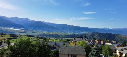 appartement rénové avec une magnifique vue - Apartment - Font Romeu Odeillo Via