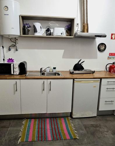 AL - Studio to Travelers in ปอนตา เดลกาดา