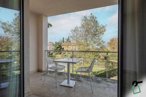 陽台/露台, HOTIDAY Room Collection - Pisa in 巴巴里奇納