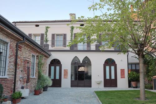 Viesnīcas āriene, DOMUS AQUENIGRE in Canneto sull' Oglio