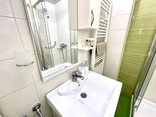 Urban 2 - Apartment for modern nomads, Skopje (photo 8)