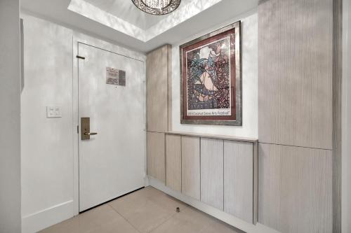 Gorgeous Spacious 2bed 2bath Bayview In Grove in Miami, USA