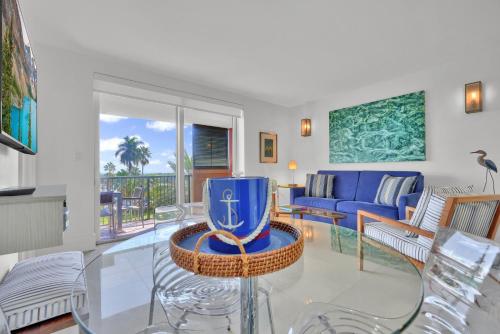 Gorgeous Spacious 2bed 2bath Bayview In Grove in Miami, USA