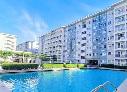 Trees Residences Staycation