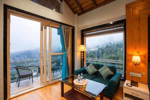 Alt Life Luxe - Uppper Bhagsu Mcleodganj