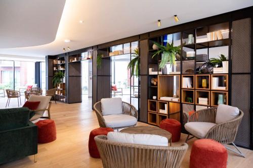 Bar/lounge, Hotel Paxton Paris MLV in Ferrieres-en-Brie