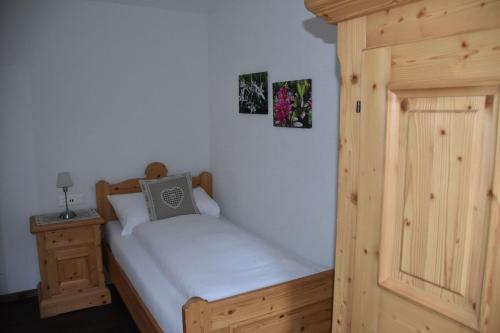 FERIENWOHNUNGEN Chalet Hohturnen - image 12