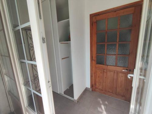 Вход, L'atelier d'Émile (L'atelier d'Emile) in Beauvezer