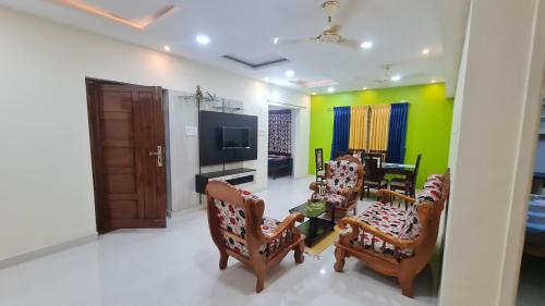 Kamalam 3BHK Villa 1AC and 2 Non AC Bedrooms