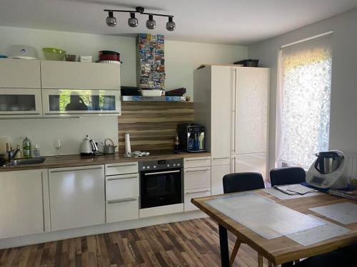 Tolle 3 Zimmer Wohnung mit Garten, Wiedeń (zdjęcie 6)