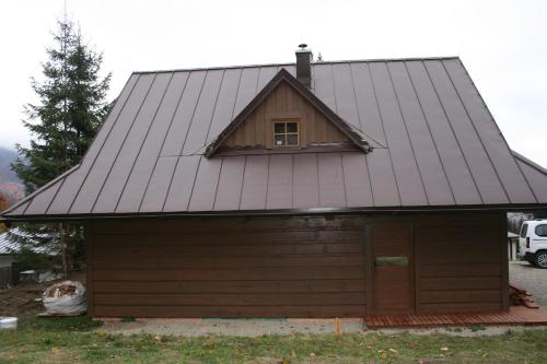 drevená chatička nad Králikami