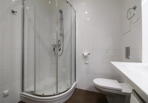 Great Amber Apartment - image 4