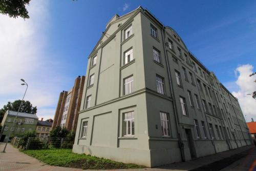 Great Amber Apartment - image 9