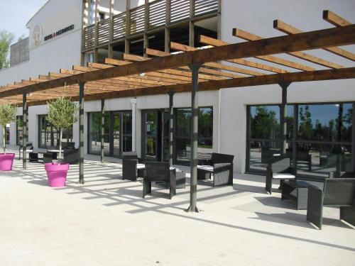 Entrada, Studio a Deux Pas d'Aix in Suburbs