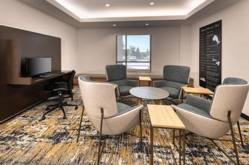 المرافق, TownePlace Suites by Marriott Belleville in Belleville