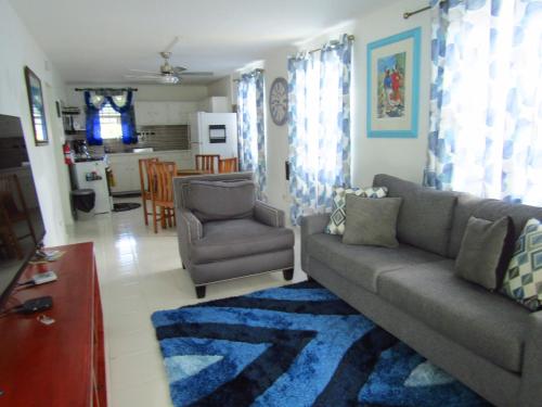Dover Apt 2 near beach