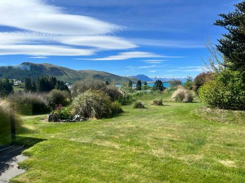 Two Bridges Tekapo