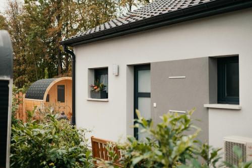 One-Bedroom Cottage