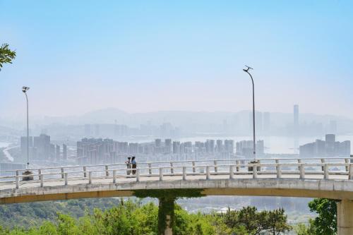 W Xiamen-Next to shopping center&Exhibition Center