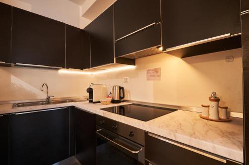 Gallery Suite the Turin center apartment 5 Floor, Free garage, Big terrace, Turín (fotografie 5)