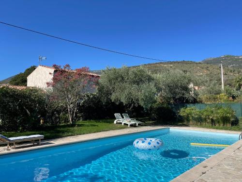 Bas de villa avec accès piscine près de Nice Cannes Monaco - Carros